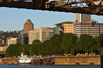 Downtown_Portland,_OR_by_Paul_Nelson.jpg Downtown_Portland,_OR_by_Paul_Nelson.jpg