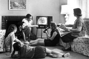 FamilyTV1950s-300x200.jpg