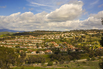 bigstock_Tract_Homes_In_San_Clemente_Ca_4657336.jpg