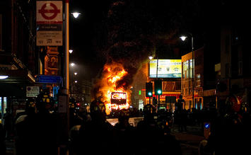 london-riot.jpg